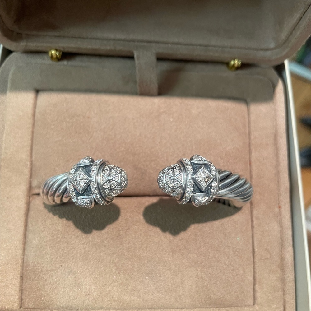 Authentic David Yurman Renaissance Silver and Diamond Women's Bracelet